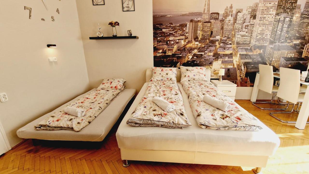 Parliament View Apartment Budapest Bagian luar foto