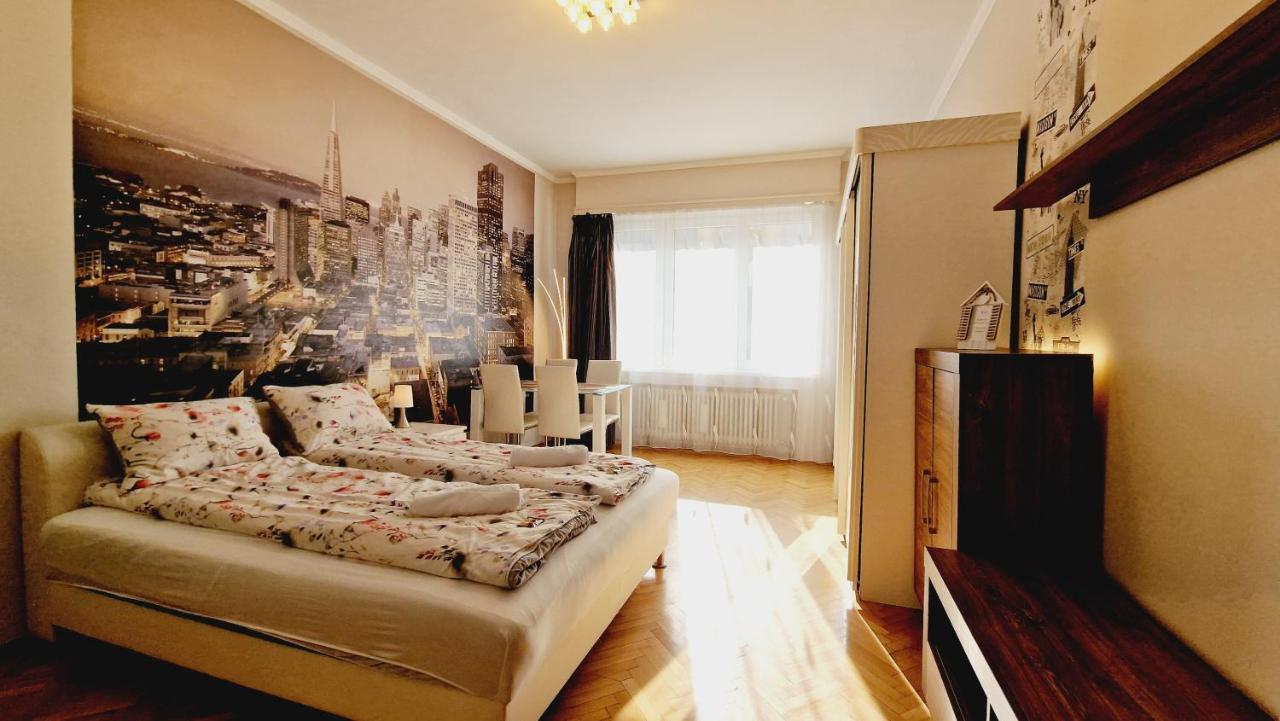 Parliament View Apartment Budapest Bagian luar foto