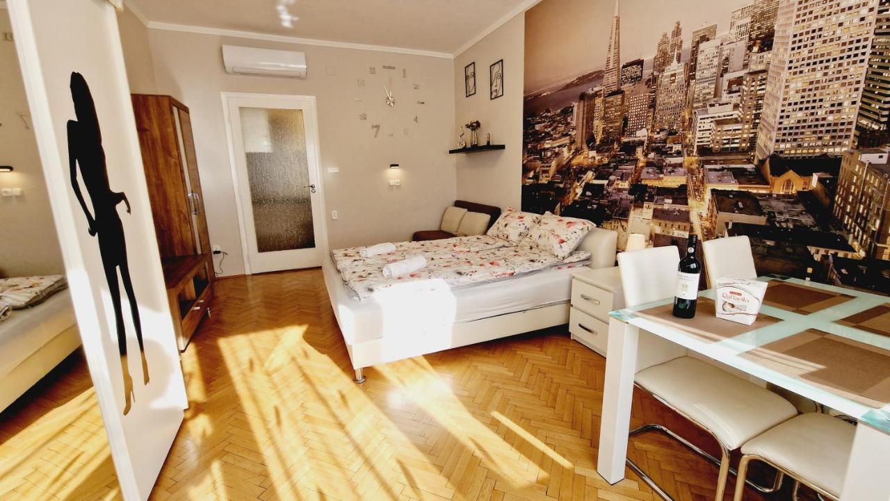 Parliament View Apartment Budapest Bagian luar foto