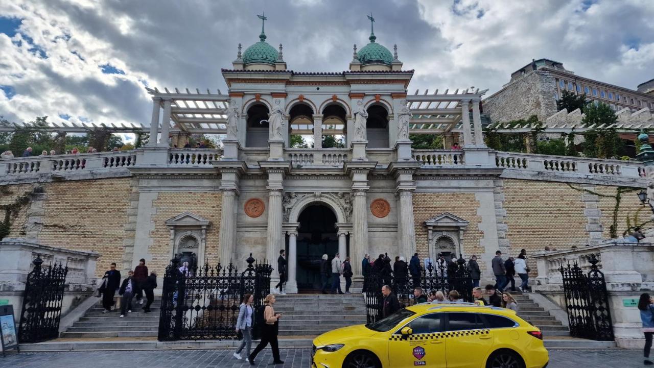 Parliament View Apartment Budapest Bagian luar foto